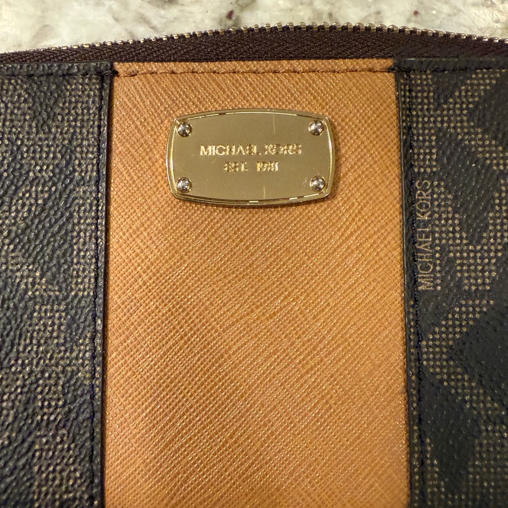 Michael Kors Brown and Tan Logo Zip Wristlet Wallet - Picture 3 of 5